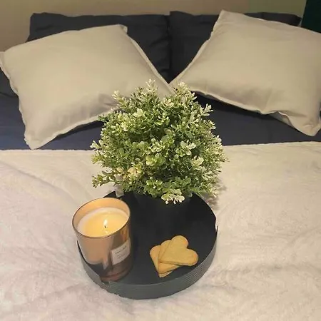 Duplex Aux Porte De Paris Lägenhet